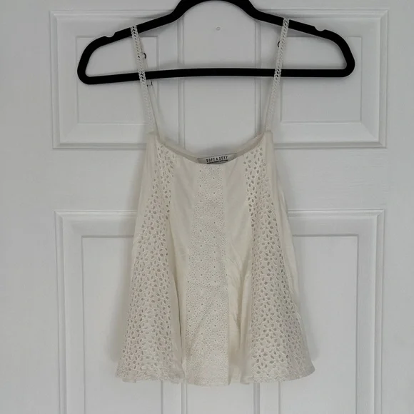 American Eagle Outfitters Women’s Medium White Eyelet Tank Top - Picture 6 of 6